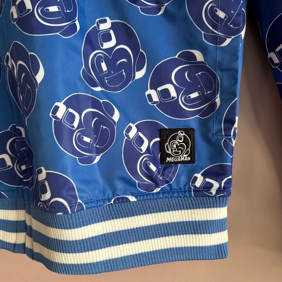 Megaman Capcom Reversible Bomber Lightweight Jacket Size Small - Picture 3 of 12